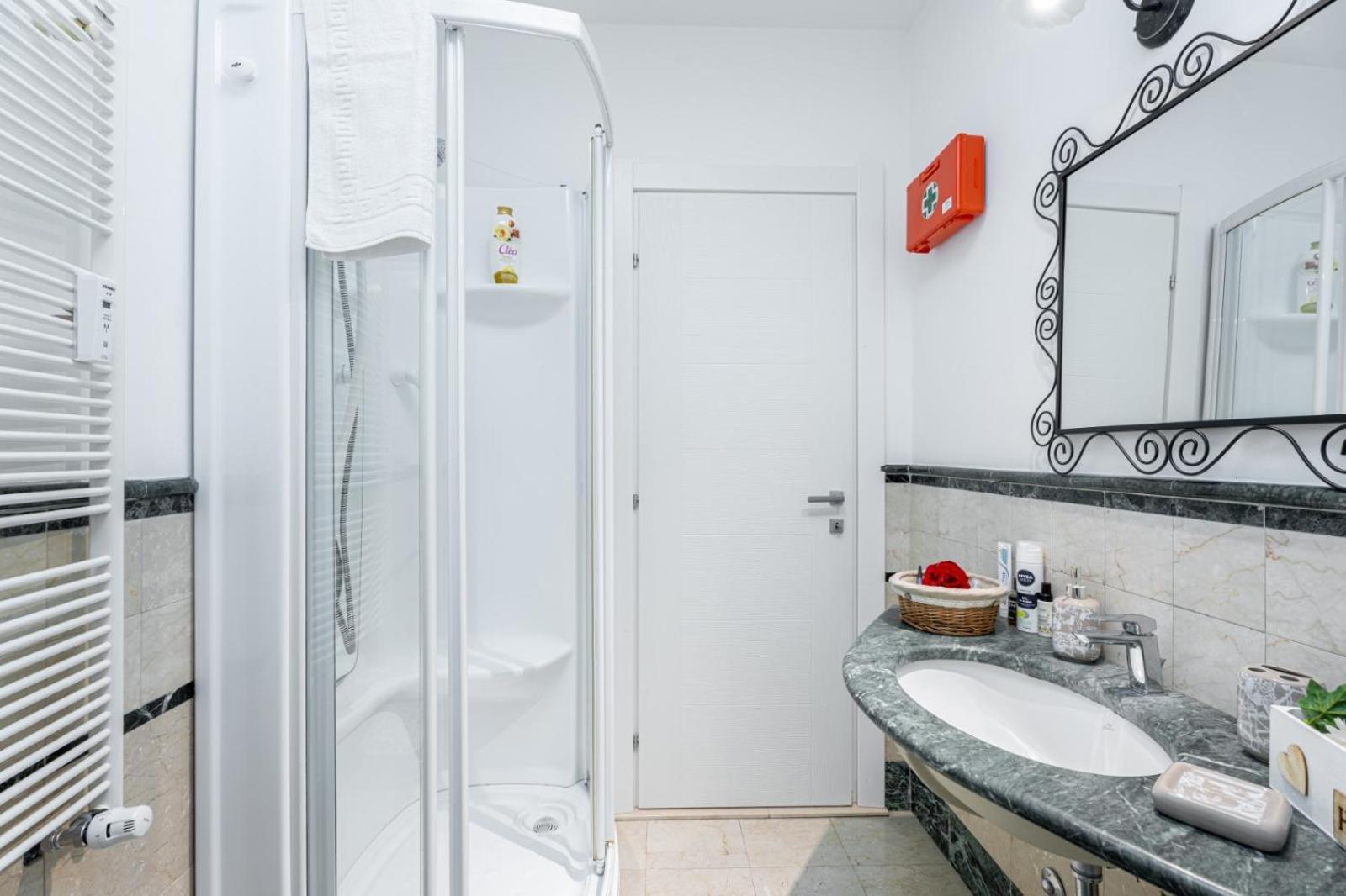 Giulia'S House Roma Apartment Ngoại thất bức ảnh